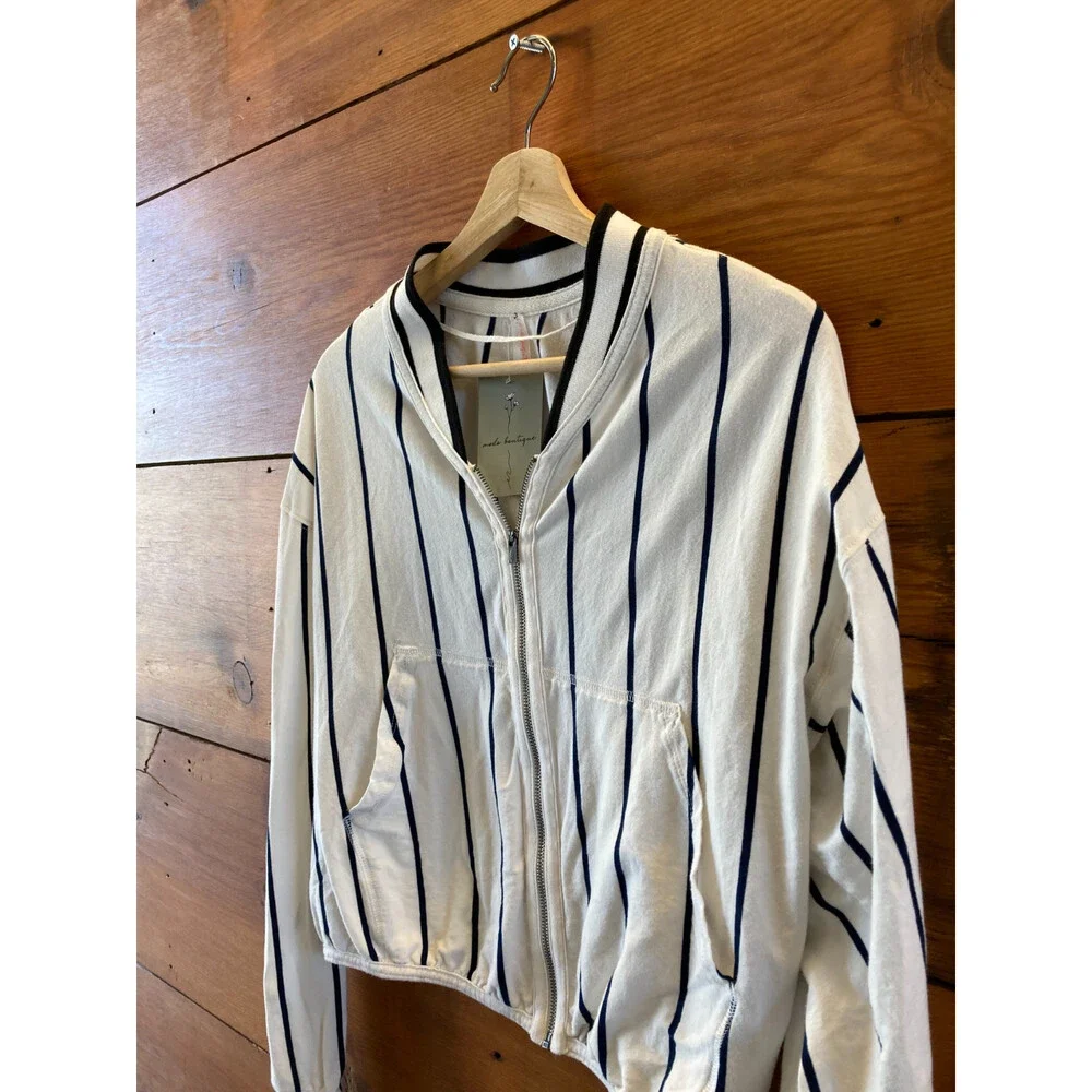 FP Movement Free People White Stripe Off Duty Top Shorts Set - Size XS - 0720LP